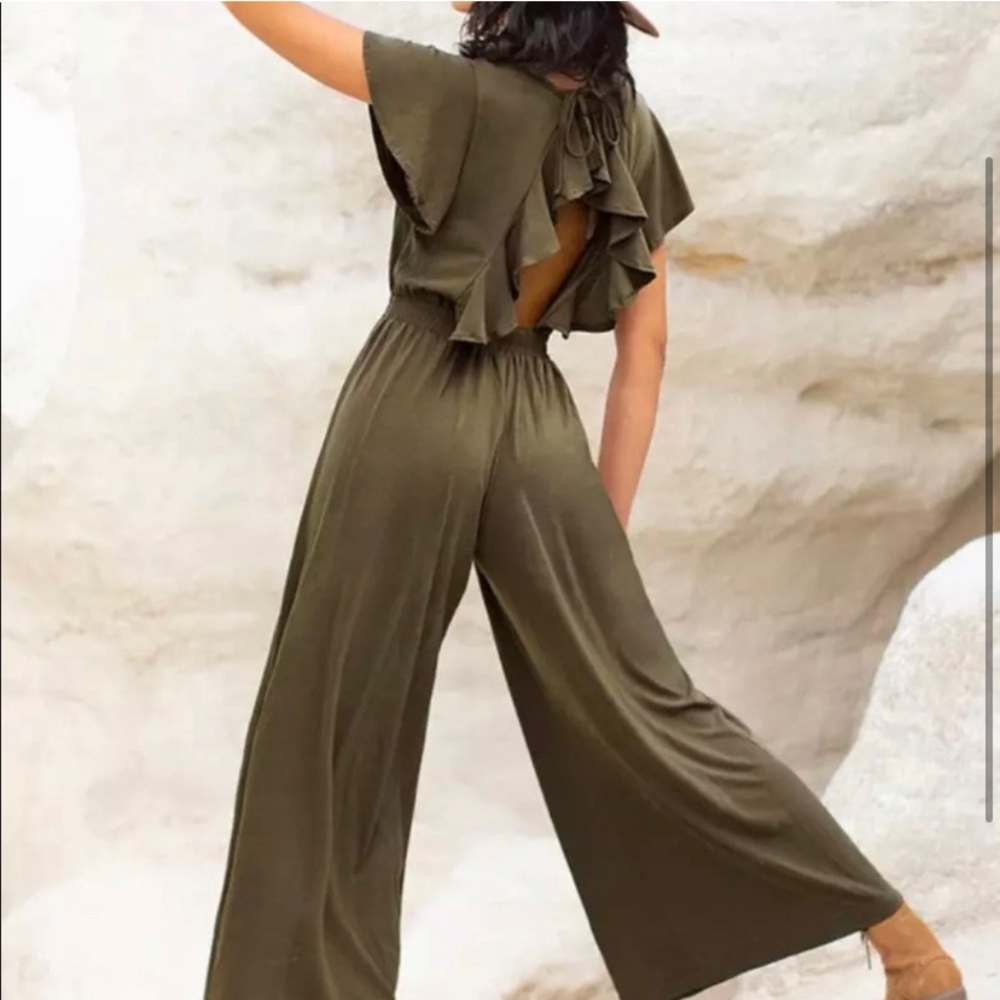 ***BRAND NEW*** Joyfolie Marine Green Starlie Jumpsuit